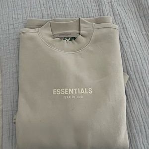 Brand new Essentials sweatshirt! Size can
